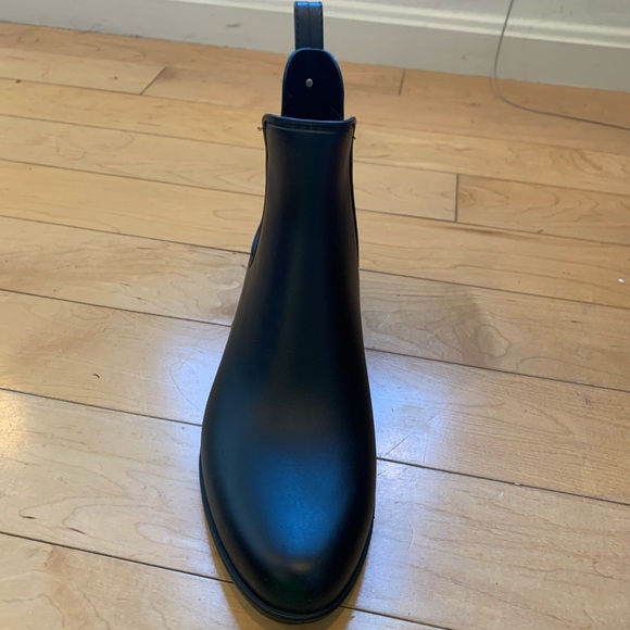 Tinsley Waterproof Rain Boot - Picture 9 of 12